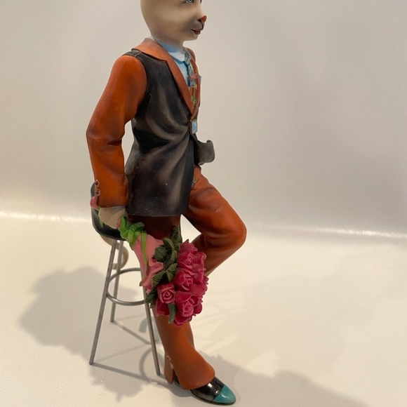 Margaret Le Van's Alley Cat "Dante with Roses" C5271 - Picture 4 of 4